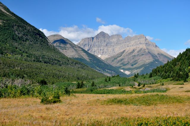 Prairie and mountains, Red Rock Canyon Parkway