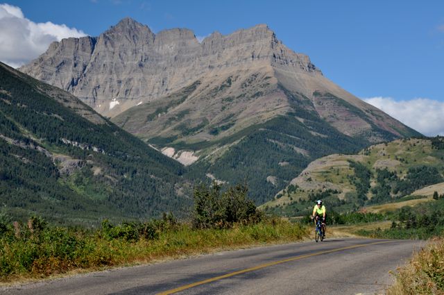 Intrepid cyclist, Red Rock Canyon Parkway