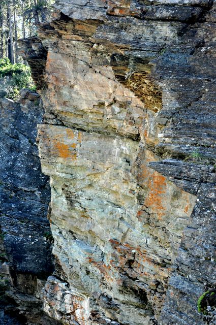 Rock wall, Blakiston Falls