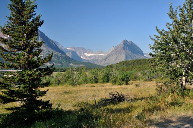 Along Many Glacier Road